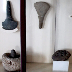 Varios artefactos en el Museo Montané.
